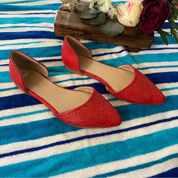 Restricted - Picture 2 of 6